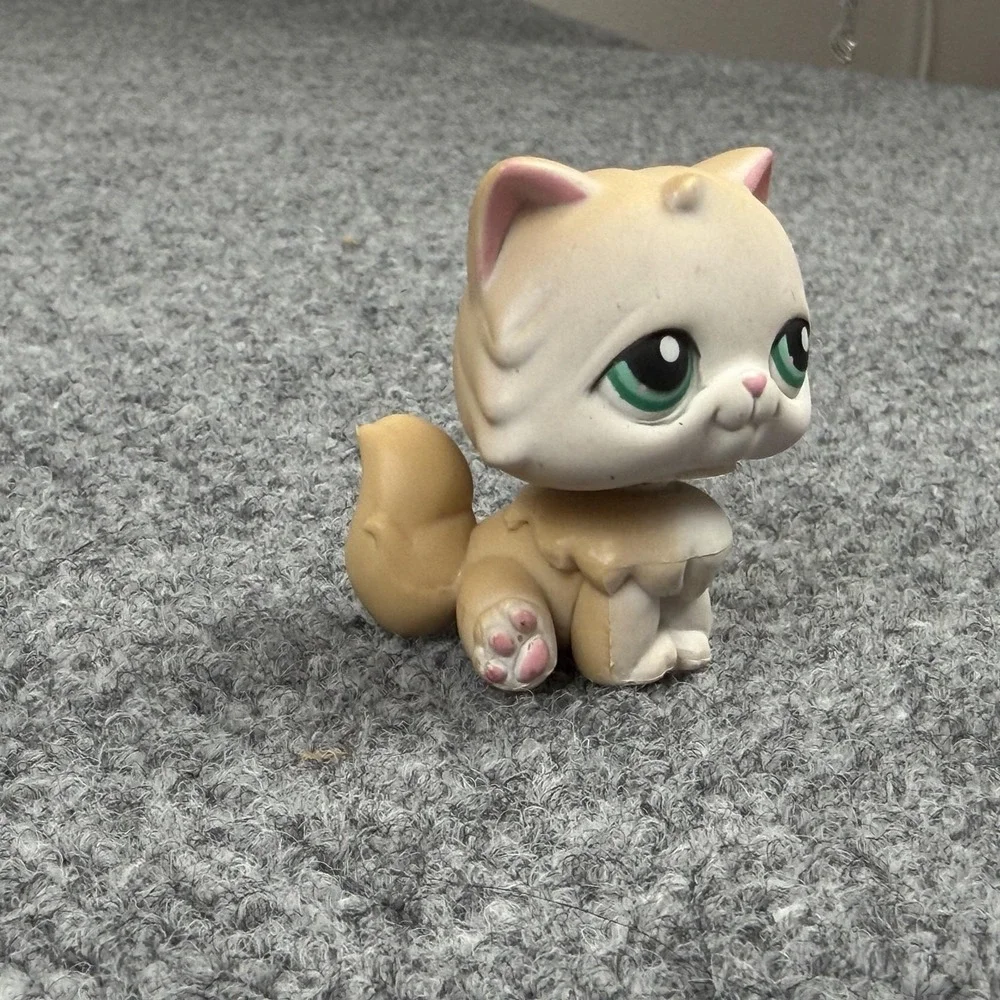 Littlest Pet Shop Beige Long Hair Persian #129 Cat Hasbro Green Eyes 2007 LPS
